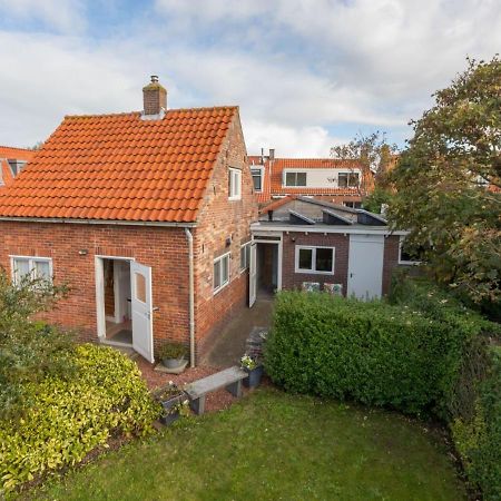 Quaint Holiday Home In Domburg With Terrace Dış mekan fotoğraf
