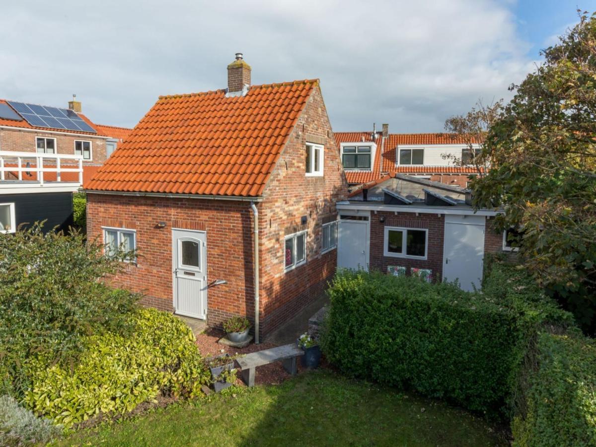 Quaint Holiday Home In Domburg With Terrace Dış mekan fotoğraf