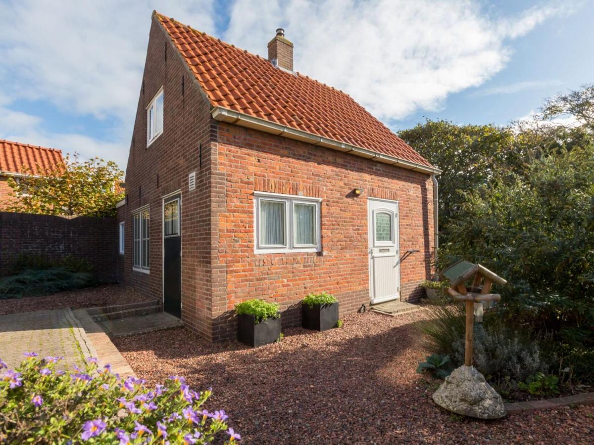 Quaint Holiday Home In Domburg With Terrace Dış mekan fotoğraf